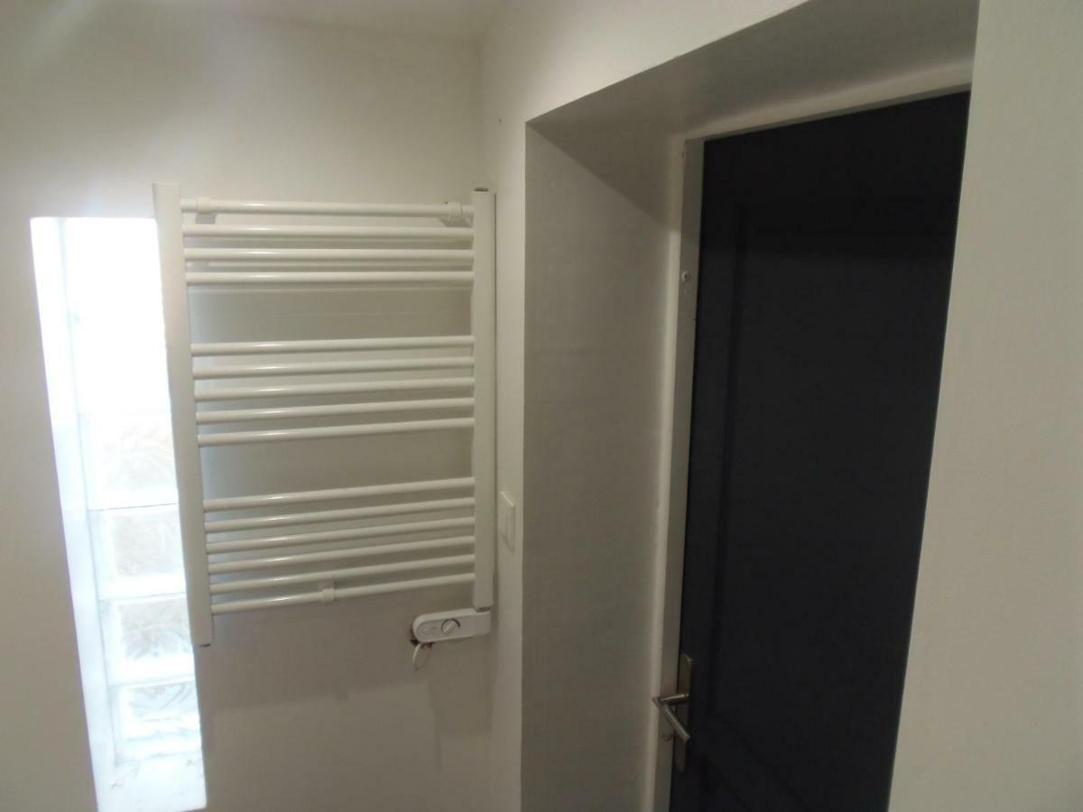 Apartament Joli Mazet Entre Montpellier Et Nimes Aimargues Zewnętrze zdjęcie